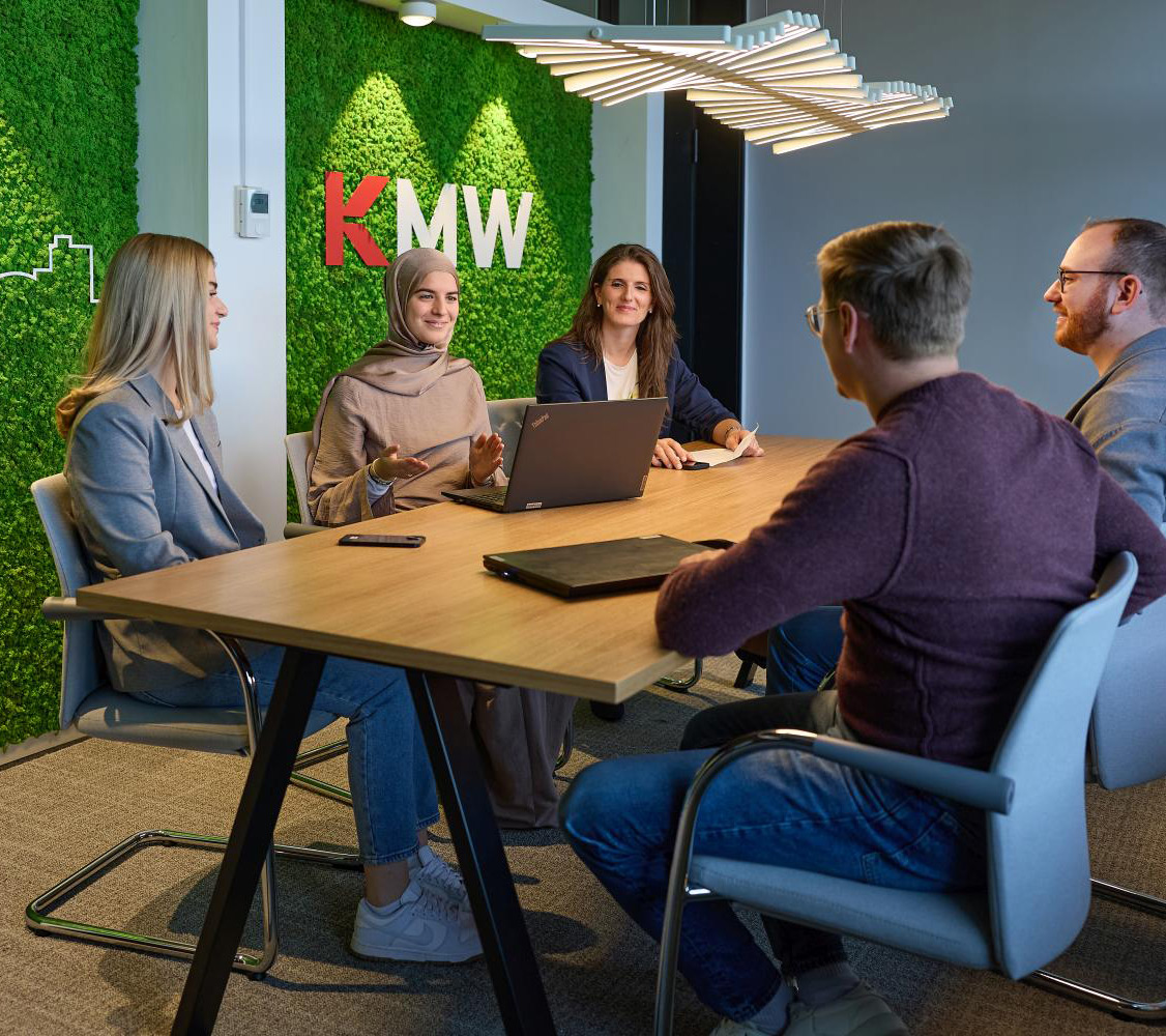 RKoch_KMW-Azubis-etc_727x646